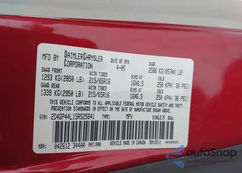 2005 Dodge Grand Caravan Sxt z USA, uszkodzony, nr VIN 2D4GP44L15R525641